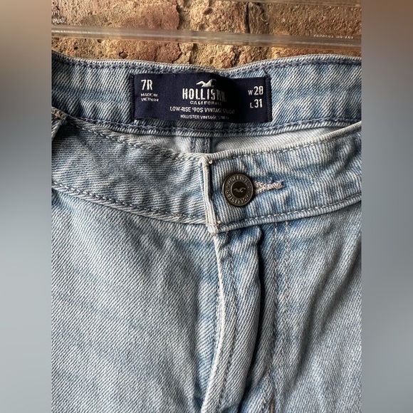 Hollister Light Blue Distressed Women Jeans - Picture 3 of 6